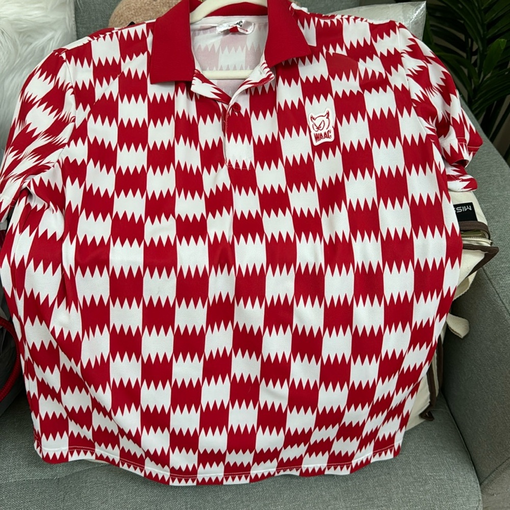 Win At All Cost (WAAC) men’s golf shirt size 1